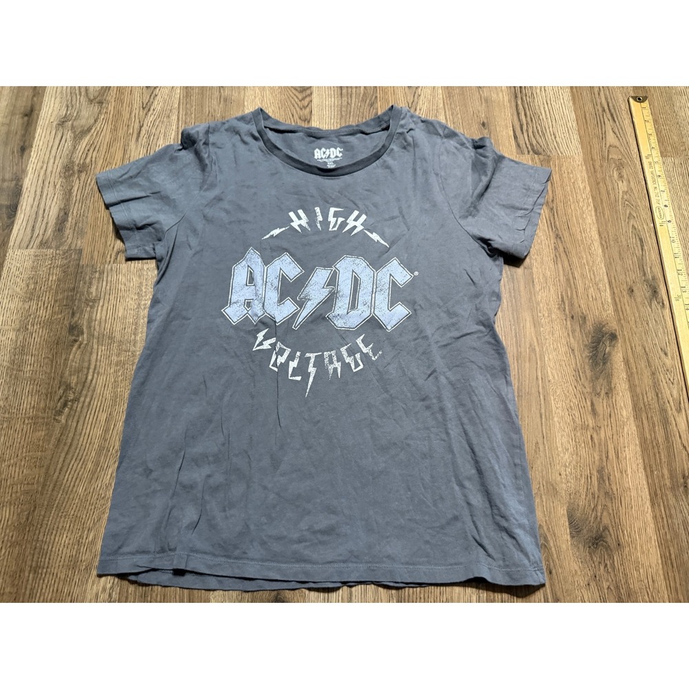 AC/DC Shirts Womens Size XXL Gray T-Shirt Graphic Tee Rock Band Merch